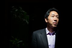 这个人就是吴恩达（Andrew Ng），百度新任首席科